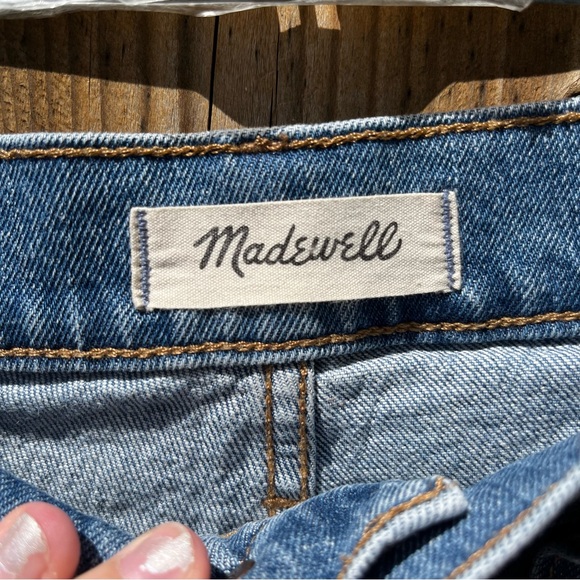Madewell Light Blue Ankle Jeans - Picture 2 of 4